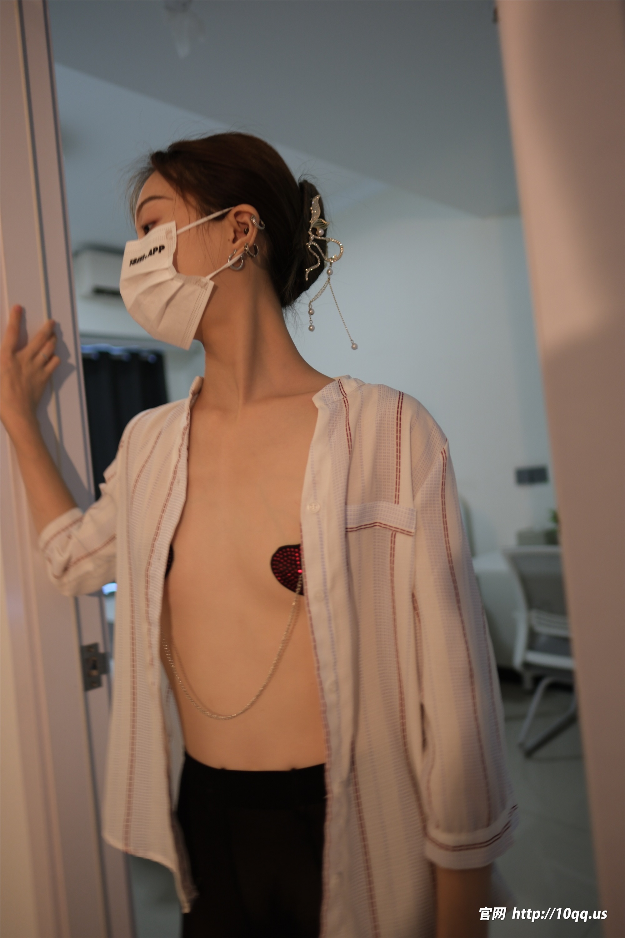 ROSI写真 口罩系列 2025.01.04 NO.3128